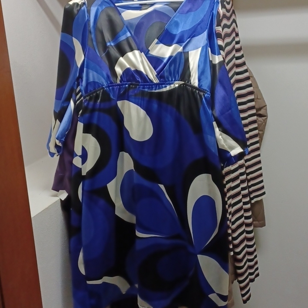 Bisou Bisou satin dress, blue and black size 6